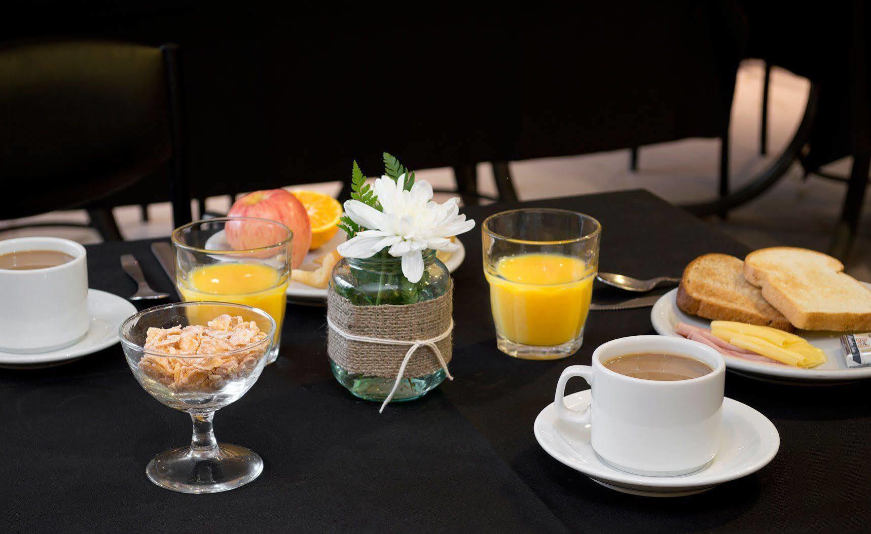 סן קרלוס דה ברילוצ'ה Hotel Val Garden מראה חיצוני תמונה